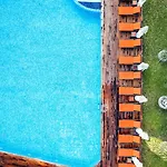 Bodrum 4* גומבט