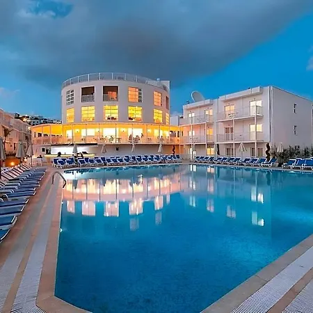 리조트 Bodrum 4*
